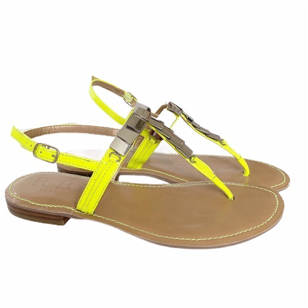 BCBG Paris Neon‎ Silver T Strap Flat Sandals